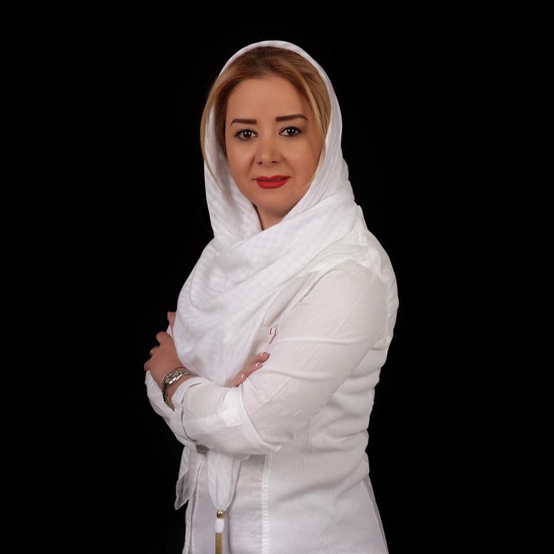 مهسا رستم آبادی